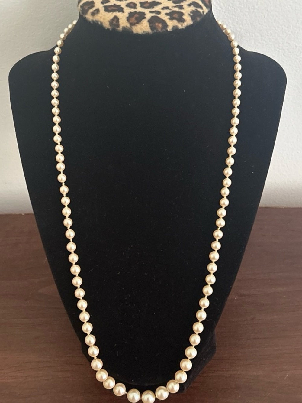 Classic Pearl Bead Necklace in Champagne Gold
